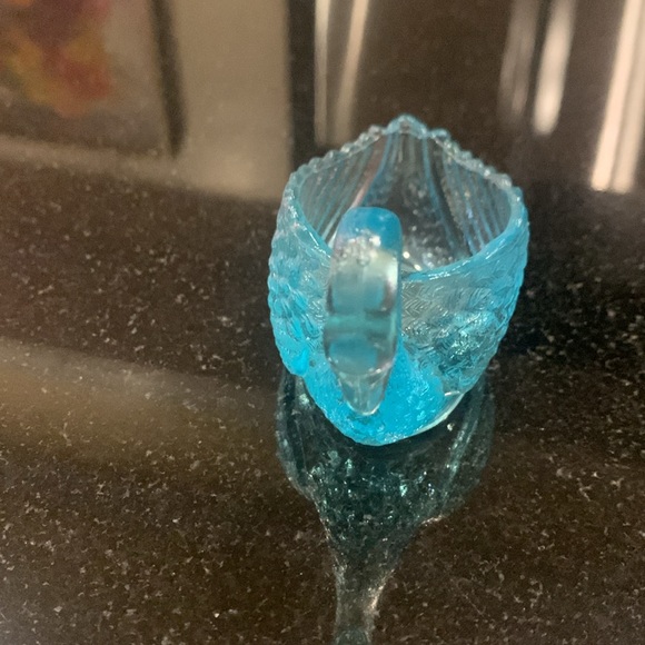 ❤️ FINAL❤️Beautiful teal pressed glass antique swan trinket holder - Picture 2 of 5